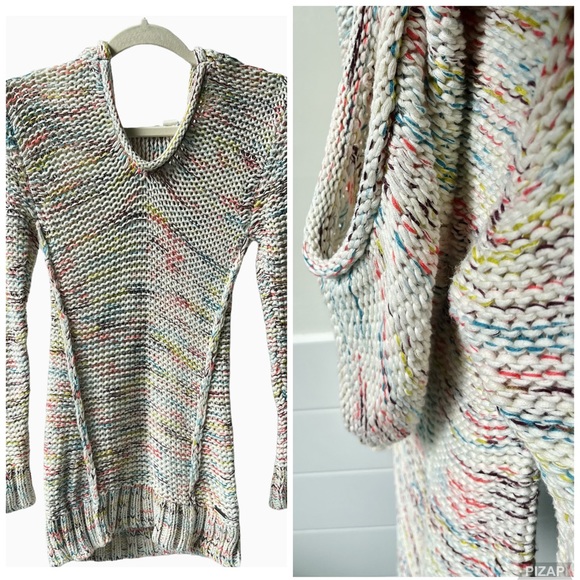 Roxy Loose Knit Beachy Sweater With Hood